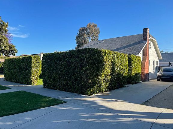 4th image of 3502 Garden Ave