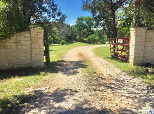 2800 Alpine Trl, San Marcos, TX 78666