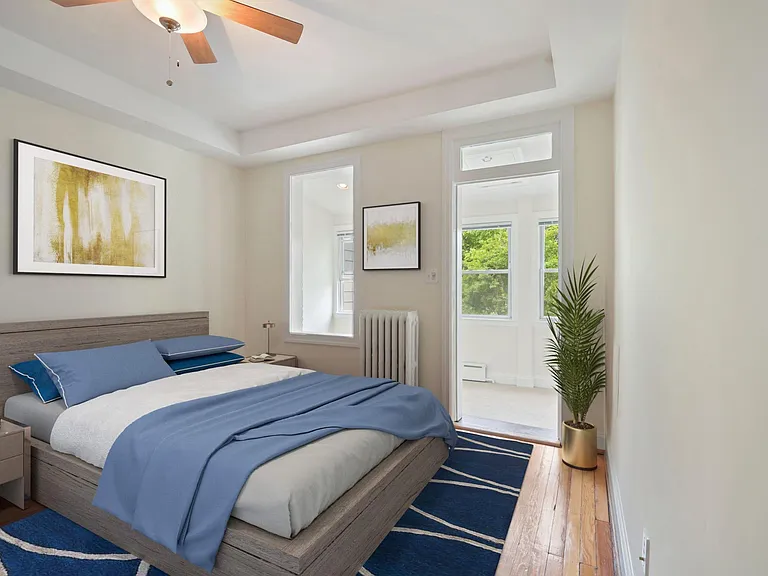 Bedroom number 1, with pass-through to extra "bonus" space