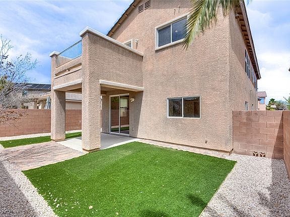 3rd image of 8745 Dodds Canyon St