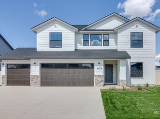 9086 W Tuberose St, Nampa, ID 83687