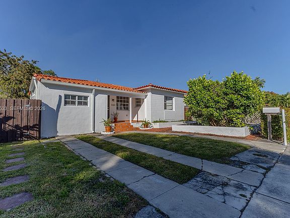 2nd image of 1441 SW 17th St