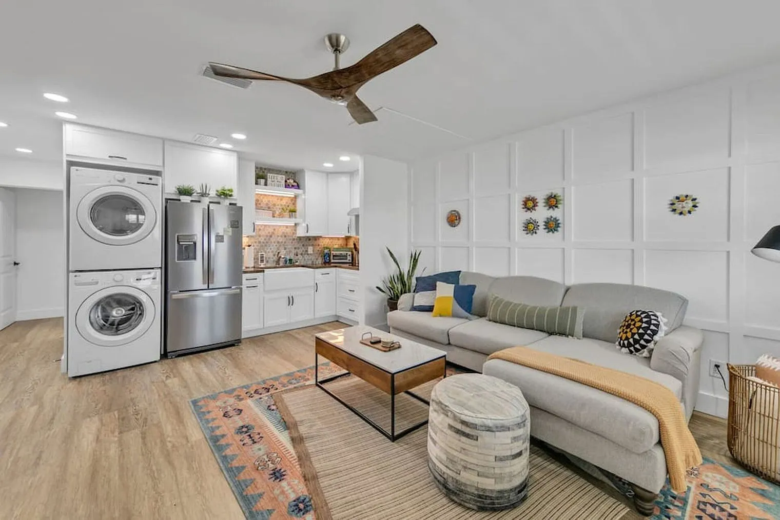 1 bed, 1.0 bath, 6200 sqft, $1,940 — Photo 1