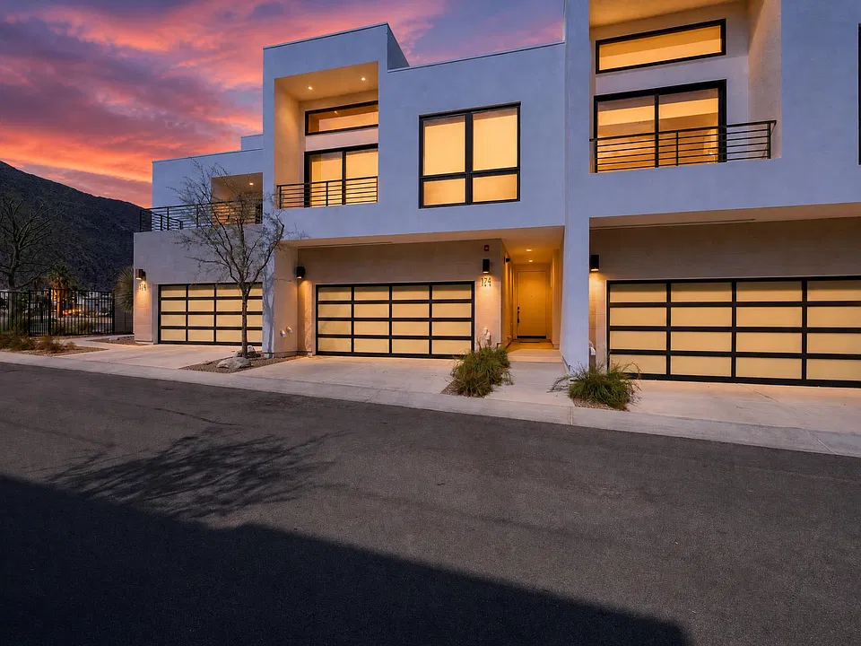 174 Mayfair Way