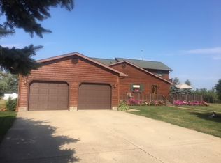 3945 E Colony Rd, Saint Johns, MI 48879