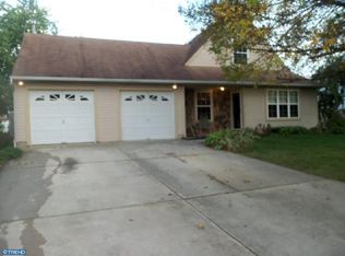 5 Rochelle Dr, Eastampton, NJ 08060