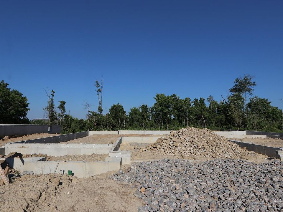 1st image of 5220 Bell Meadow Ln #49