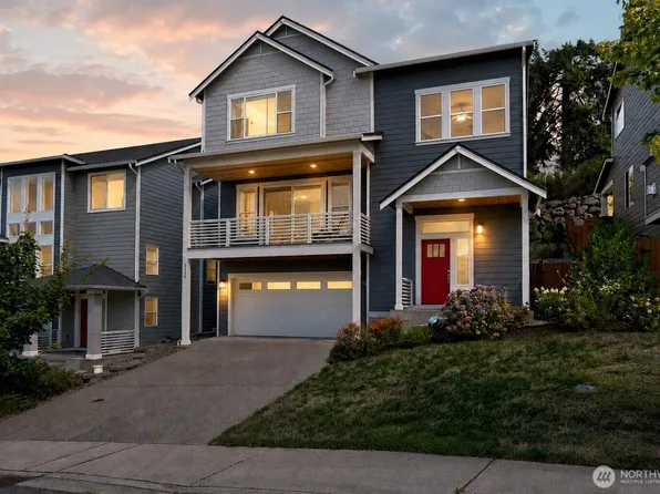 2114 NW Rustling Fir Lane, Silverdale, WA 98383
