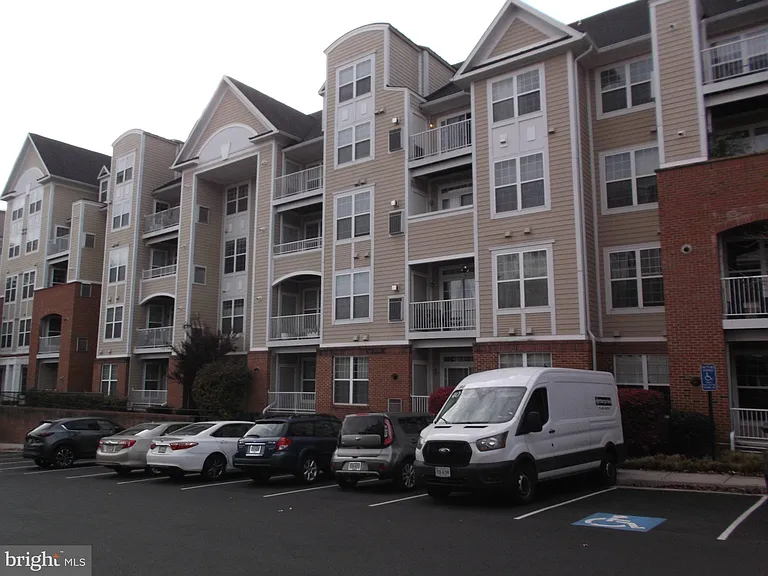 2710 Bellforest Ct #108 — Photo 49