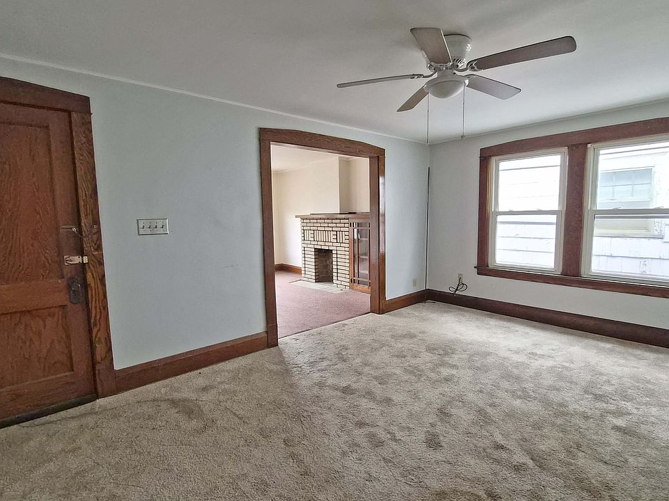 1st image of 52 N Brockway Ave #3