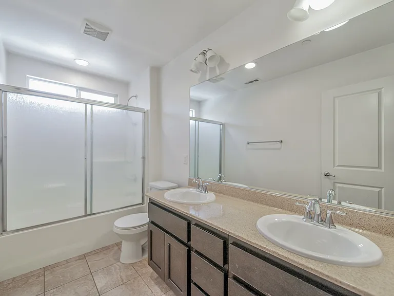 6954 Stanza Ct — Photo 26