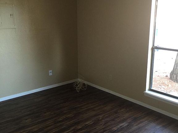 3rd image of 6617 Amposta Dr