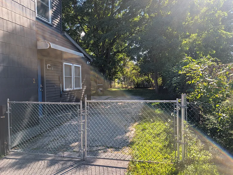 299 Manhattan Dr #1 — Photo 9