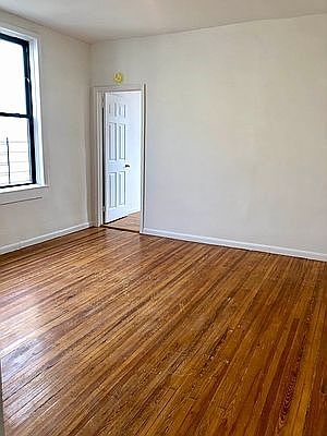 3rd image of 1250 Morris Ave APT 5B