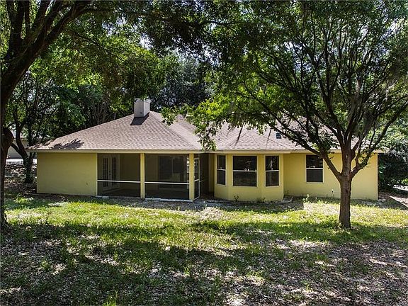 2nd image of 10780 Lake Hill Dr