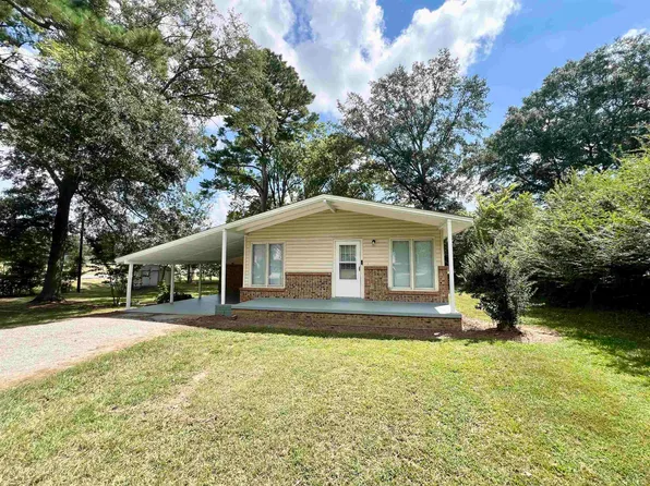 230 S Oak St, Adamsville, TN 38310