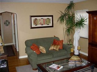 4238 Garrison Rd, Toledo, OH 43613