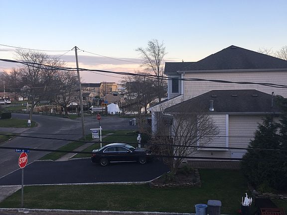 2nd image of 845 Bay 8th St
