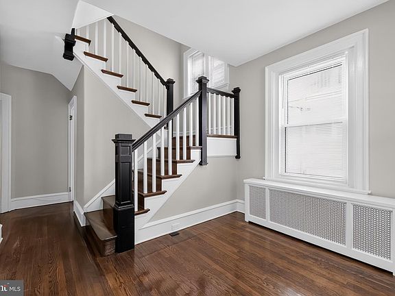 5th image of 2101 N Madison St