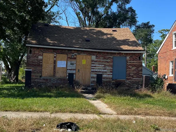 20401 Washburn St, Detroit, MI 48221