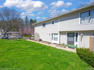 809 Corners Ct #23, Lake Orion, MI 48362