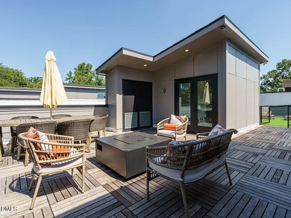 1527 Urban Trace Ln, Raleigh, NC 27608