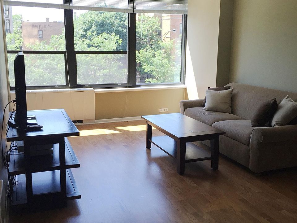 1st image of 1560 N Sandburg Ter APT 307