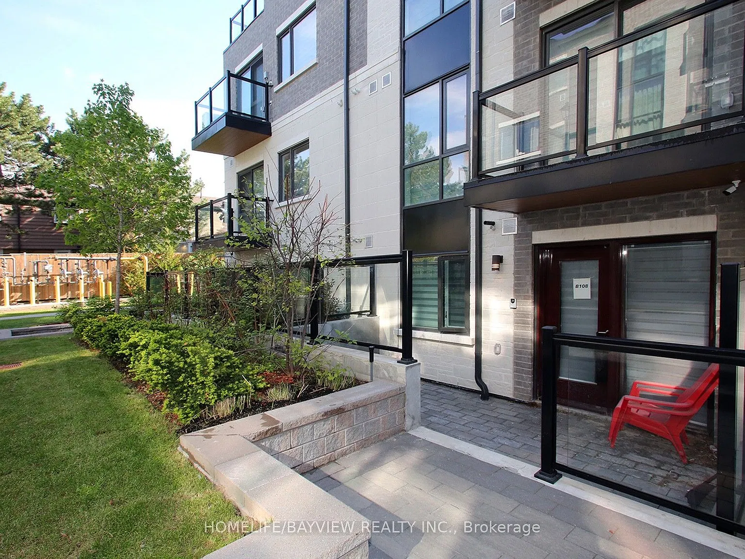 2 bed, $2,650 — Photo 4