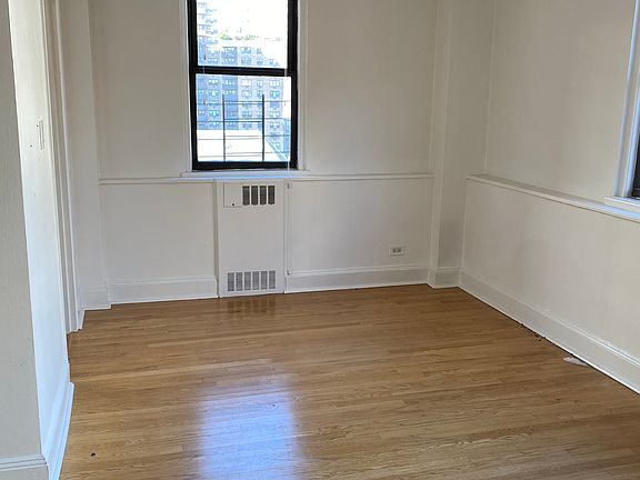 3rd image of 435 E 79th St APT 12A