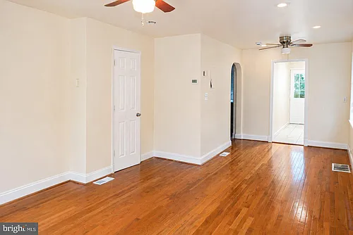 59 Galveston Pl SW #1 Photo 1