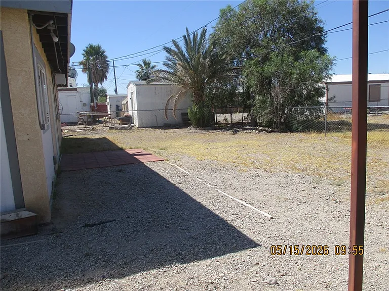5657 S Pasadena Rd — Photo 16