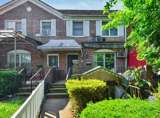 13672 71st Rd, Flushing, NY 11367