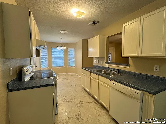 7415 Linklea — Photo 11