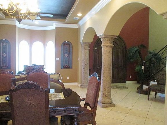 5th image of 5648 Pancho Villa Dr