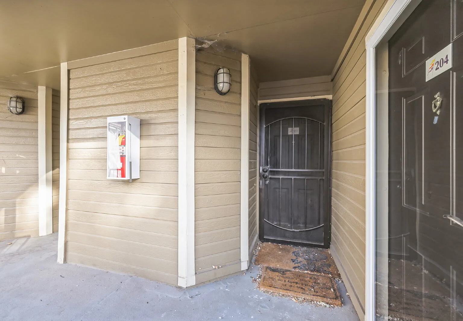 2 bed, 2.0 bath, 1315 sqft, $2,595 — Photo 1