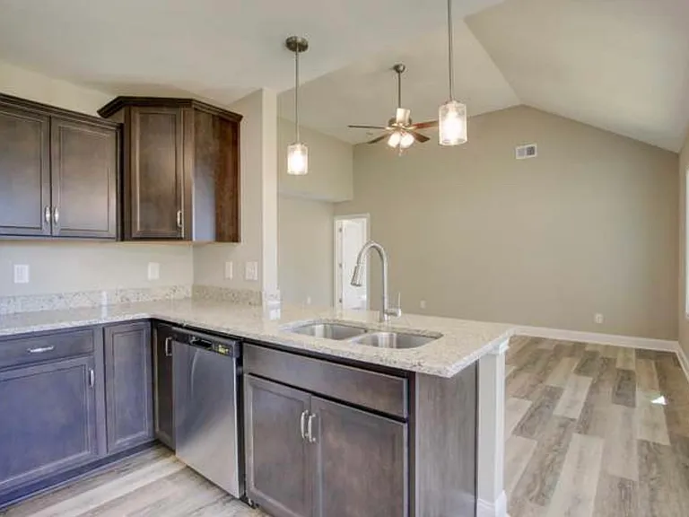 Cardinal Creek Dr — Photo 7