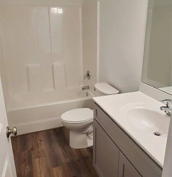 3611 Welland Ave — Photo 11