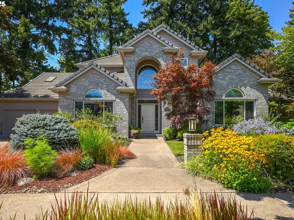 3868 Mirror Pond Way, Eugene, OR 97408