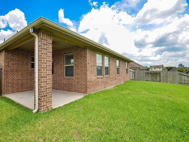 2227 Leonetti Ln — Photo 43