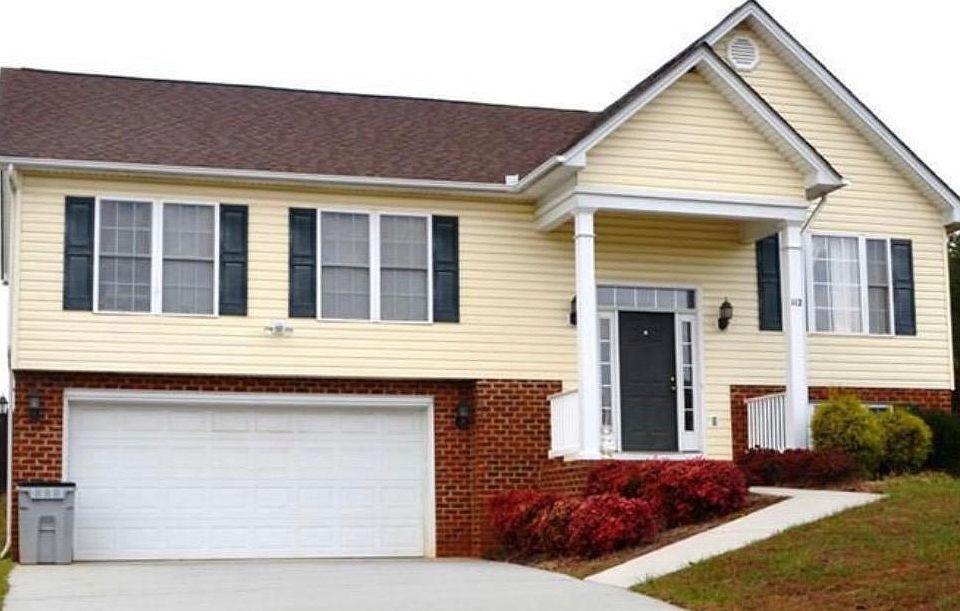 1st image of 112 Russell Springs Dr