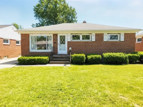 1713 Empire Rd, Wickliffe, OH 44092