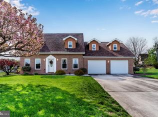 112 Dogwood Dr, Mount Holly Springs, PA 17065