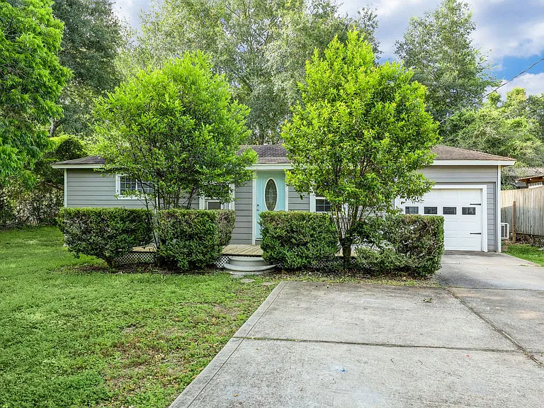 9193 Lucille Ln — Photo 2