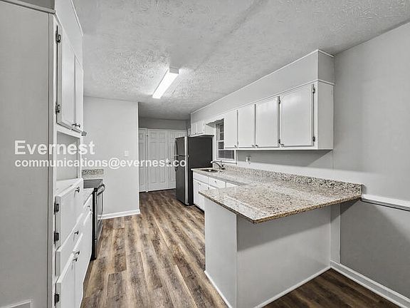 4th image of 624 Cannon Dr