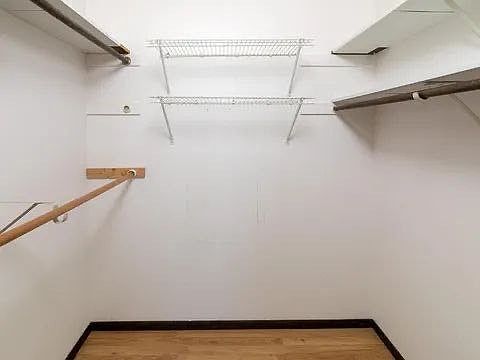 3rd image of 845 145th St E