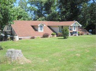 3431 Love Lee Rd, Morgantown, KY 42261