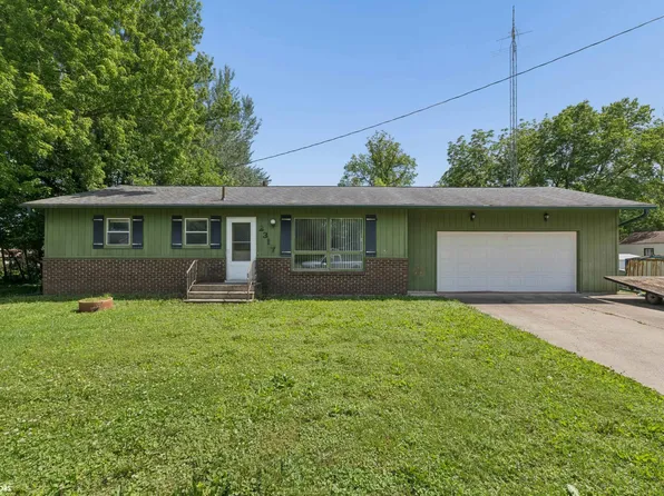 2317 24th St SW, Mason City, IA 50401
