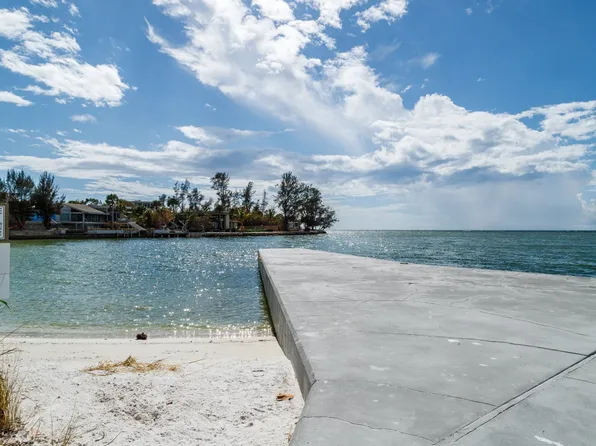 25 Sandy Cove Rd, Sarasota, FL