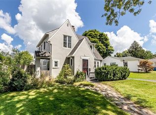 81 Windermere Rd, Lockport, NY 14094