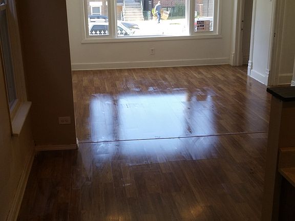 5th image of 3617 S Winchester Ave #2